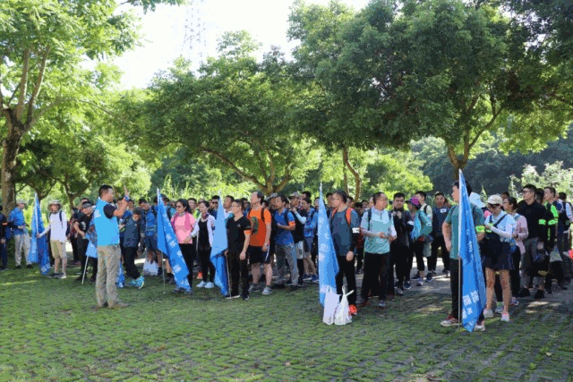 金年会研究院团建2.gif 金年会研究院团建2.gif